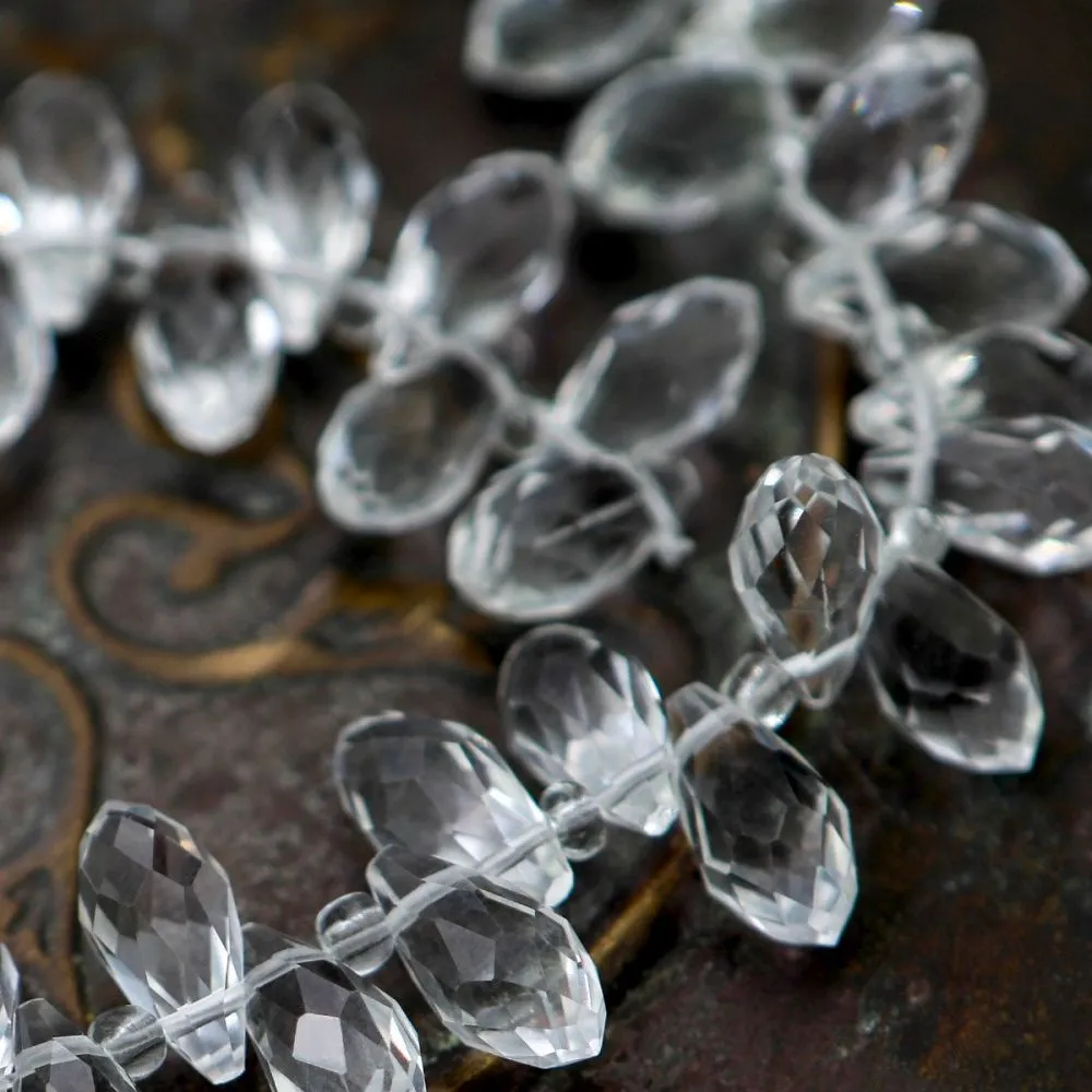 бусина "капля", граненая, стекло, цвет прозрачный, 12х6 мм