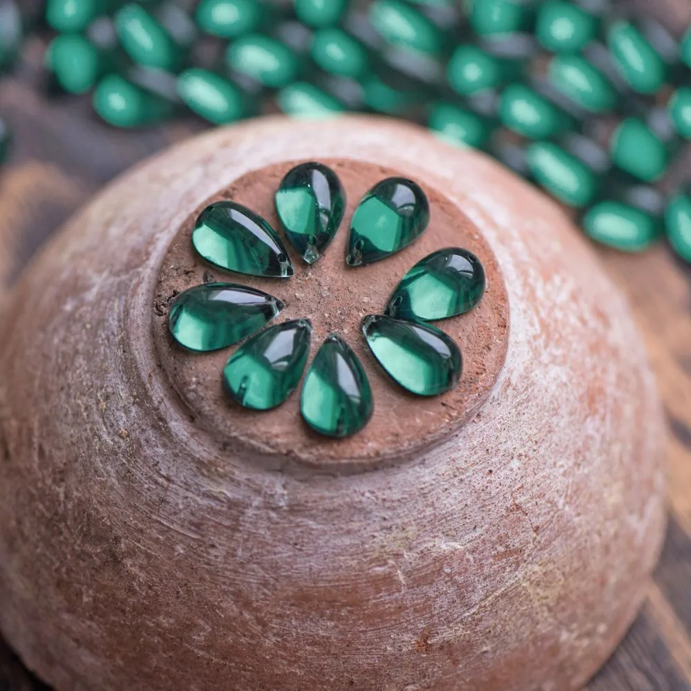 стразы пришивные "капля", акрил, цвет зеленый темный, 15х9х6 мм