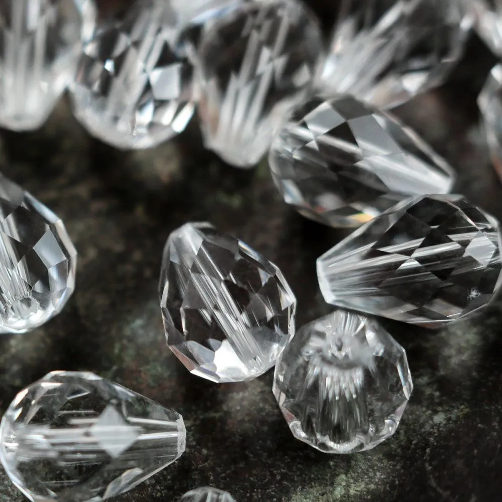 бусина "капля", граненая, стекло, цвет прозрачный, 10х8 мм